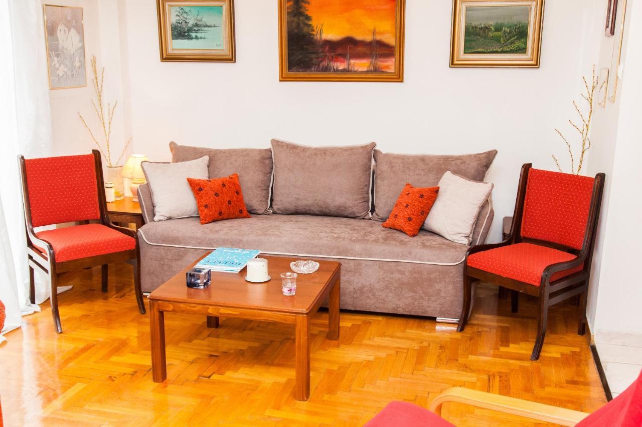Vintage Apartment In Downtown Athens! Ngoại thất bức ảnh